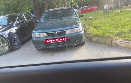 Nissan Almera, 1997 год, 118 000 рублей, 4 фотография