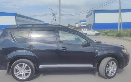 Mitsubishi Outlander III рестайлинг 3, 2008 год, 1 350 000 рублей, 2 фотография