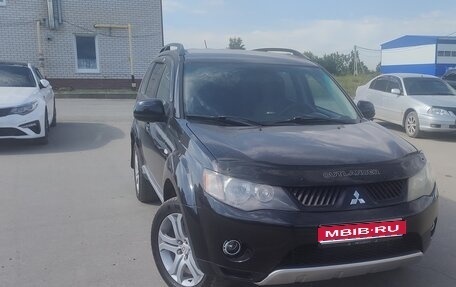 Mitsubishi Outlander III рестайлинг 3, 2008 год, 1 350 000 рублей, 1 фотография