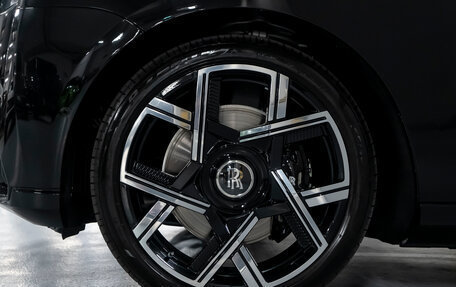 Rolls-Royce Cullinan, 2025 год, 84 990 000 рублей, 8 фотография