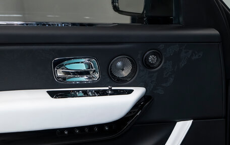 Rolls-Royce Cullinan, 2025 год, 84 990 000 рублей, 15 фотография