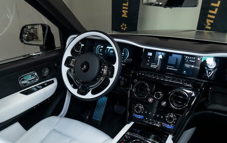 Rolls-Royce Cullinan, 2025 год, 84 990 000 рублей, 23 фотография