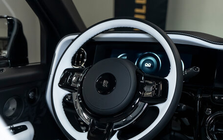 Rolls-Royce Cullinan, 2025 год, 84 990 000 рублей, 24 фотография