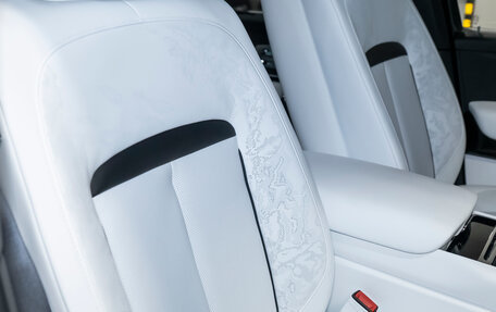 Rolls-Royce Cullinan, 2025 год, 84 990 000 рублей, 31 фотография
