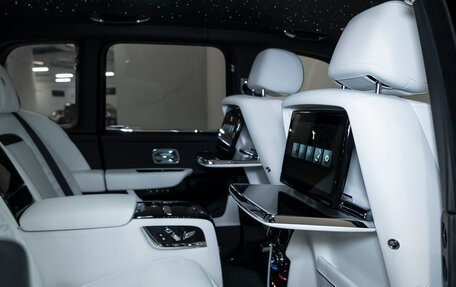 Rolls-Royce Cullinan, 2025 год, 84 990 000 рублей, 35 фотография