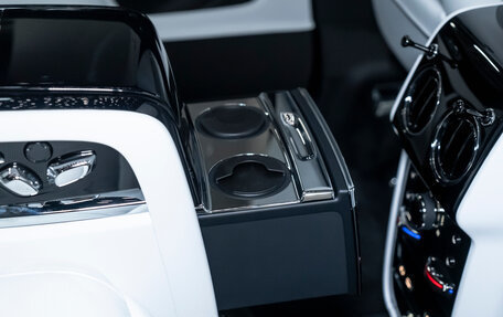 Rolls-Royce Cullinan, 2025 год, 84 990 000 рублей, 39 фотография