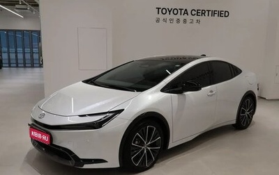 Toyota Prius IV XW50, 2024 год, 2 990 000 рублей, 1 фотография