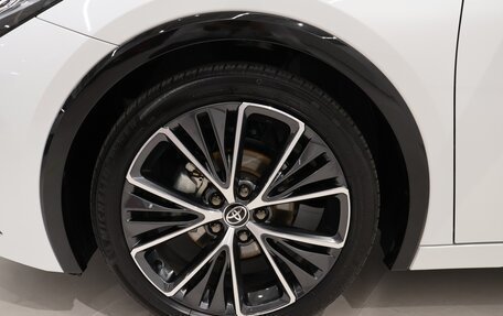 Toyota Prius IV XW50, 2024 год, 2 990 000 рублей, 17 фотография