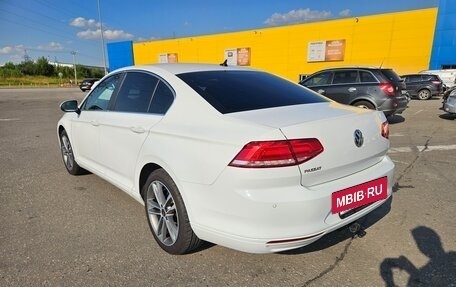 Volkswagen Passat B8 рестайлинг, 2018 год, 1 900 000 рублей, 7 фотография