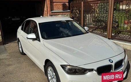 BMW 3 серия, 2018 год, 2 450 000 рублей, 7 фотография