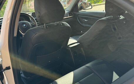 BMW 3 серия, 2018 год, 2 450 000 рублей, 13 фотография