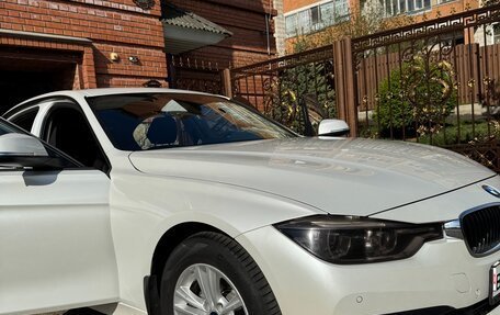 BMW 3 серия, 2018 год, 2 450 000 рублей, 26 фотография