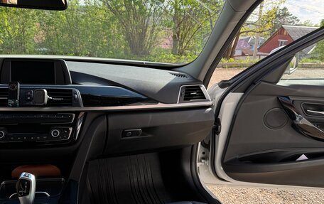 BMW 3 серия, 2018 год, 2 450 000 рублей, 39 фотография