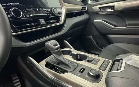 Toyota Highlander, 2025 год, 5 100 000 рублей, 7 фотография