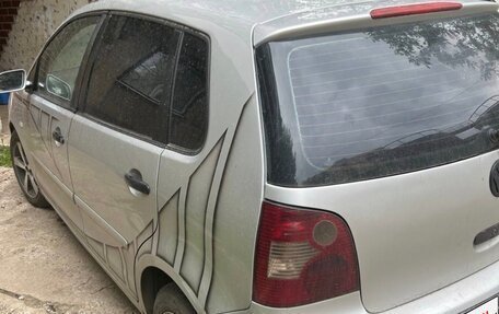Volkswagen Polo IV рестайлинг, 2004 год, 260 000 рублей, 2 фотография