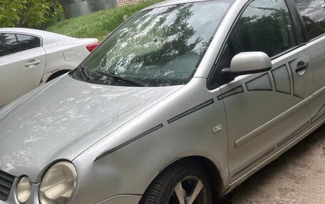 Volkswagen Polo IV рестайлинг, 2004 год, 260 000 рублей, 5 фотография