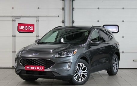 Ford Escape, 2019 год, 1 870 000 рублей, 1 фотография