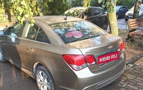 Chevrolet Cruze II, 2012 год, 1 049 000 рублей, 2 фотография