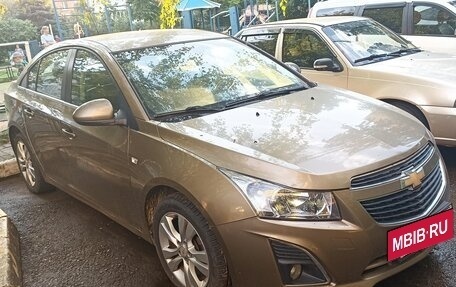 Chevrolet Cruze II, 2012 год, 1 049 000 рублей, 3 фотография