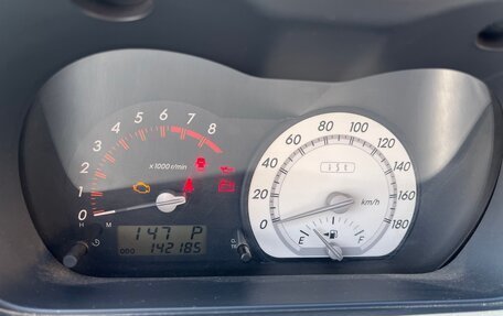 Toyota Ist II, 2003 год, 530 000 рублей, 10 фотография