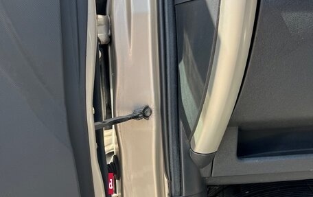 Toyota Ist II, 2003 год, 530 000 рублей, 16 фотография