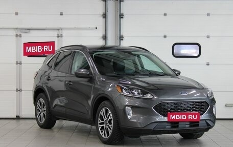 Ford Escape, 2019 год, 1 870 000 рублей, 3 фотография