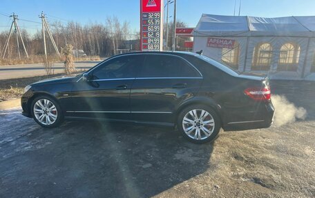 Mercedes-Benz E-Класс, 2010 год, 1 200 000 рублей, 8 фотография