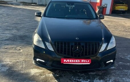 Mercedes-Benz E-Класс, 2010 год, 1 200 000 рублей, 7 фотография