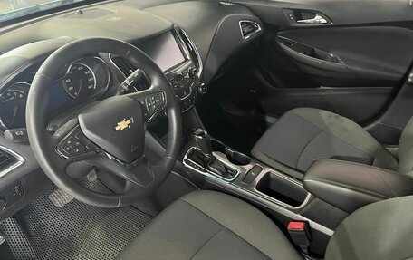 Chevrolet Cruze II, 2017 год, 770 000 рублей, 9 фотография