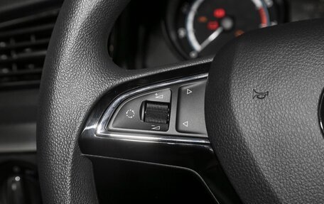 Skoda Kamiq I, 2025 год, 1 800 100 рублей, 25 фотография