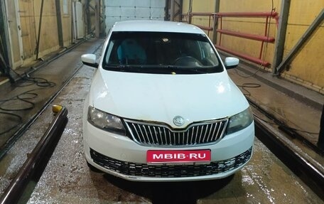 Skoda Rapid I, 2015 год, 370 000 рублей, 1 фотография