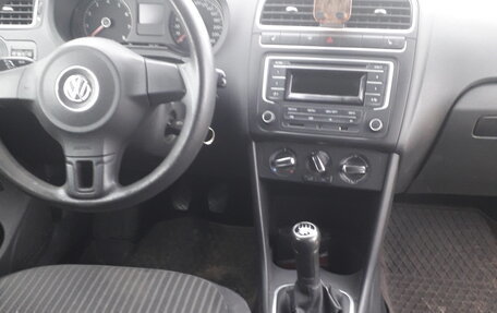 Volkswagen Polo VI (EU Market), 2010 год, 680 000 рублей, 5 фотография