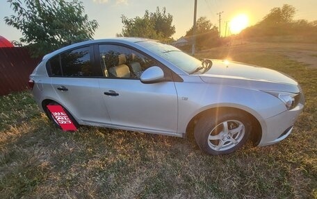 Chevrolet Cruze II, 2012 год, 650 000 рублей, 3 фотография