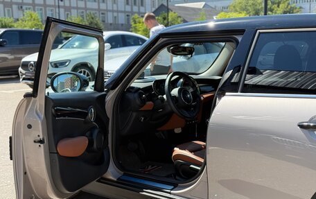 MINI Hatch, 2021 год, 2 990 000 рублей, 5 фотография