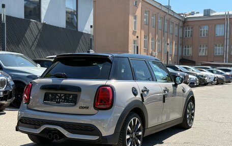 MINI Hatch, 2021 год, 2 990 000 рублей, 8 фотография