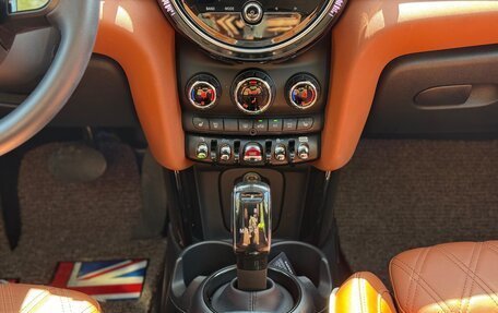 MINI Hatch, 2021 год, 2 990 000 рублей, 18 фотография