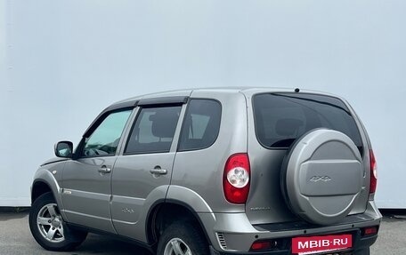Chevrolet Niva I рестайлинг, 2017 год, 725 000 рублей, 4 фотография