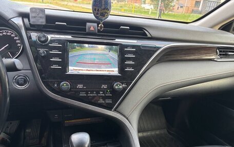 Toyota Camry, 2020 год, 2 850 000 рублей, 7 фотография