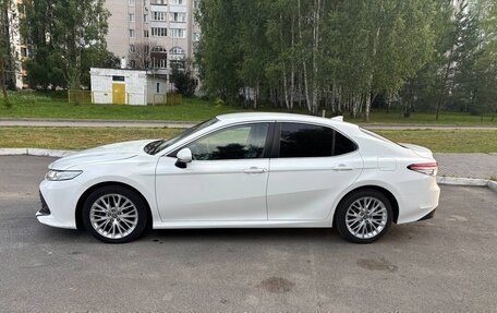 Toyota Camry, 2020 год, 2 850 000 рублей, 10 фотография