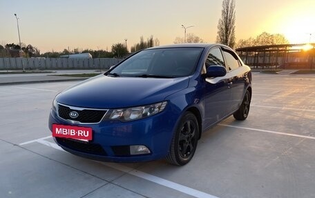 KIA Cerato III, 2010 год, 599 999 рублей, 2 фотография
