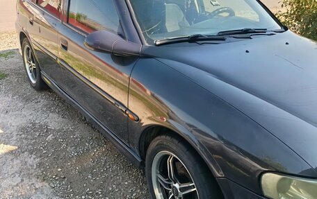 Opel Vectra B рестайлинг, 2000 год, 310 000 рублей, 3 фотография