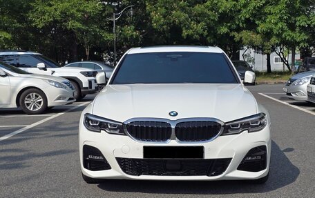 BMW 3 серия, 2022 год, 3 870 000 рублей, 2 фотография