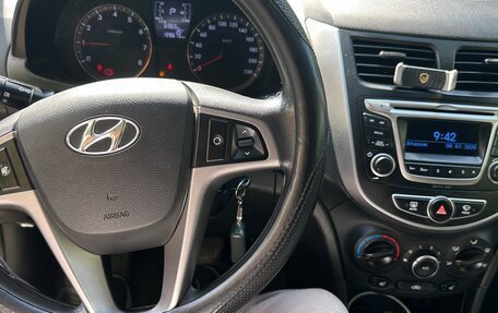 Hyundai Solaris II рестайлинг, 2016 год, 770 000 рублей, 6 фотография