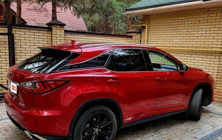 Lexus RX IV рестайлинг, 2018 год, 4 500 000 рублей, 3 фотография