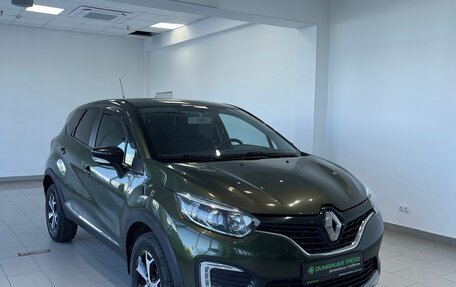 Renault Kaptur I рестайлинг, 2017 год, 1 388 000 рублей, 3 фотография
