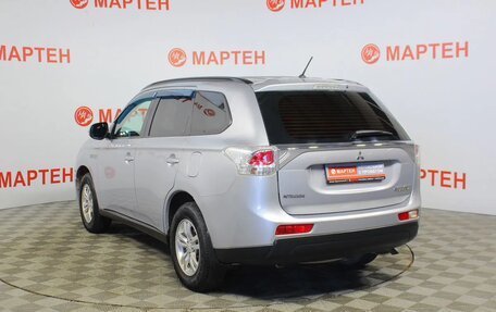 Mitsubishi Outlander III рестайлинг 3, 2013 год, 1 304 000 рублей, 7 фотография