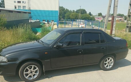 Daewoo Nexia I рестайлинг, 2010 год, 330 000 рублей, 1 фотография