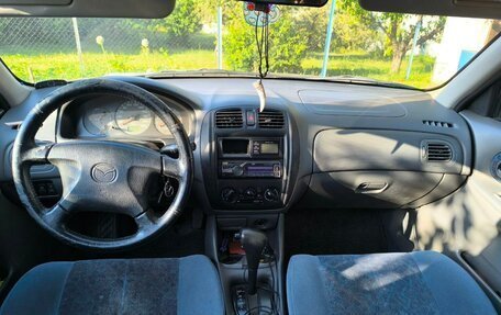 Mazda 323, 1998 год, 230 000 рублей, 3 фотография