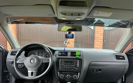 Volkswagen Jetta VI, 2014 год, 1 420 000 рублей, 3 фотография