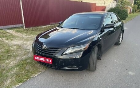 Toyota Camry, 2007 год, 950 000 рублей, 2 фотография